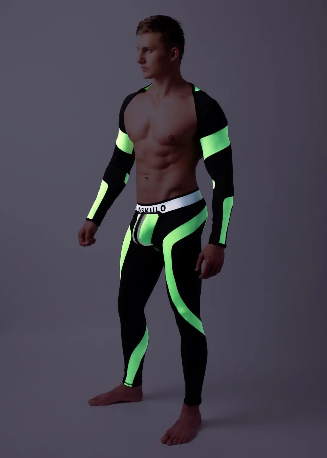 Youngero. Leggings, regular rear. Codpiece. Green Neon - Maskulo - MLG151-Y1 - Maskulo EU Global Online Store