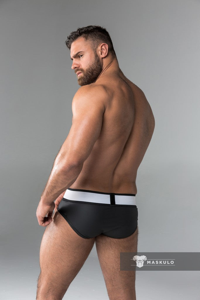 Armored. Rubber look Briefs. Detachable Pouch. Black
