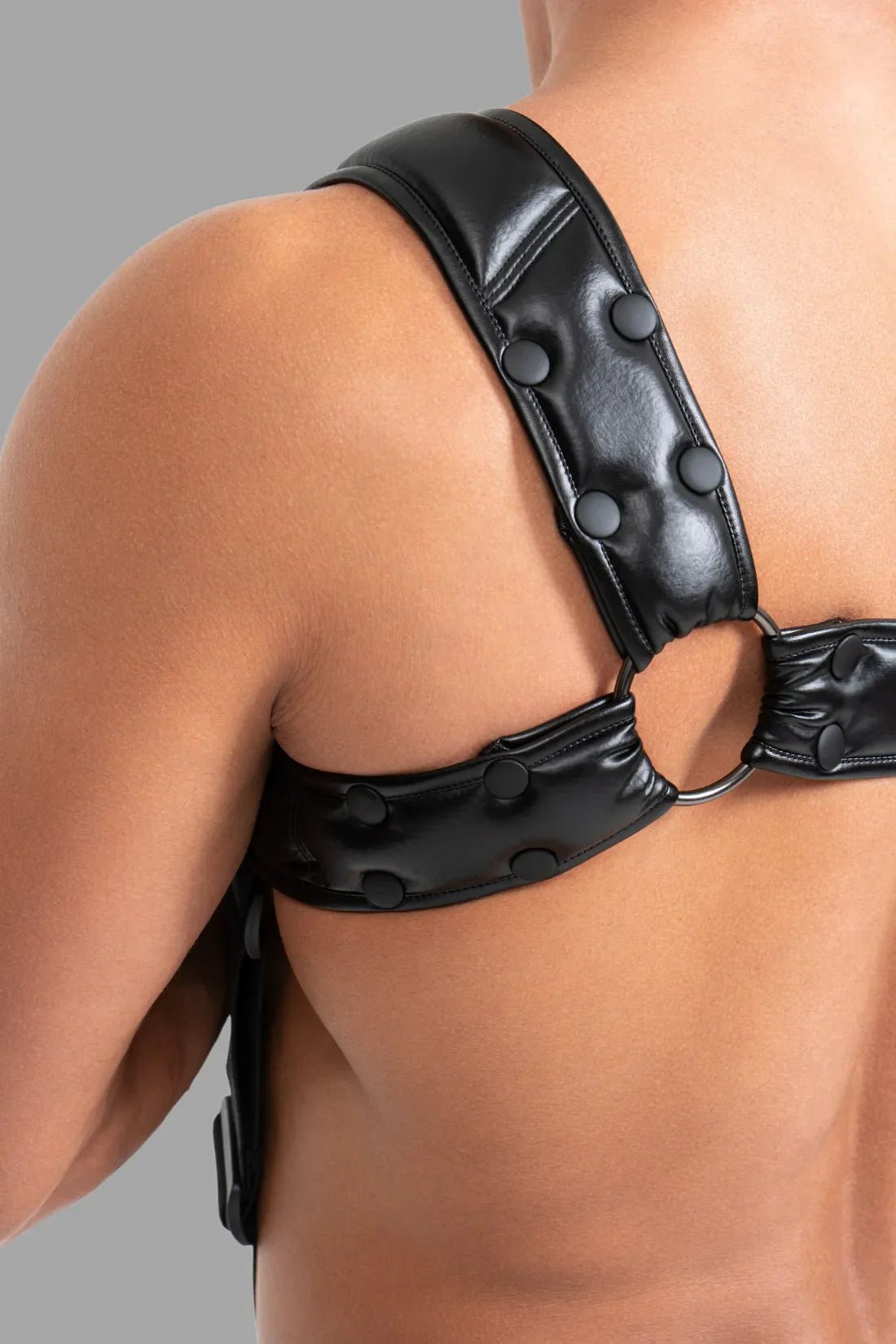 Maskulo Life 3D Mask Black/Red, polyester 60%/cotton 40% blend, for everyday wear, stylish accessory, easy breathing, comfortable, adjustable fit.